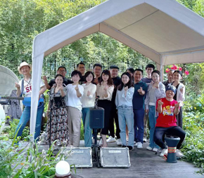 通过轻松愉快的互动，放松身心，提升员工幸福感！